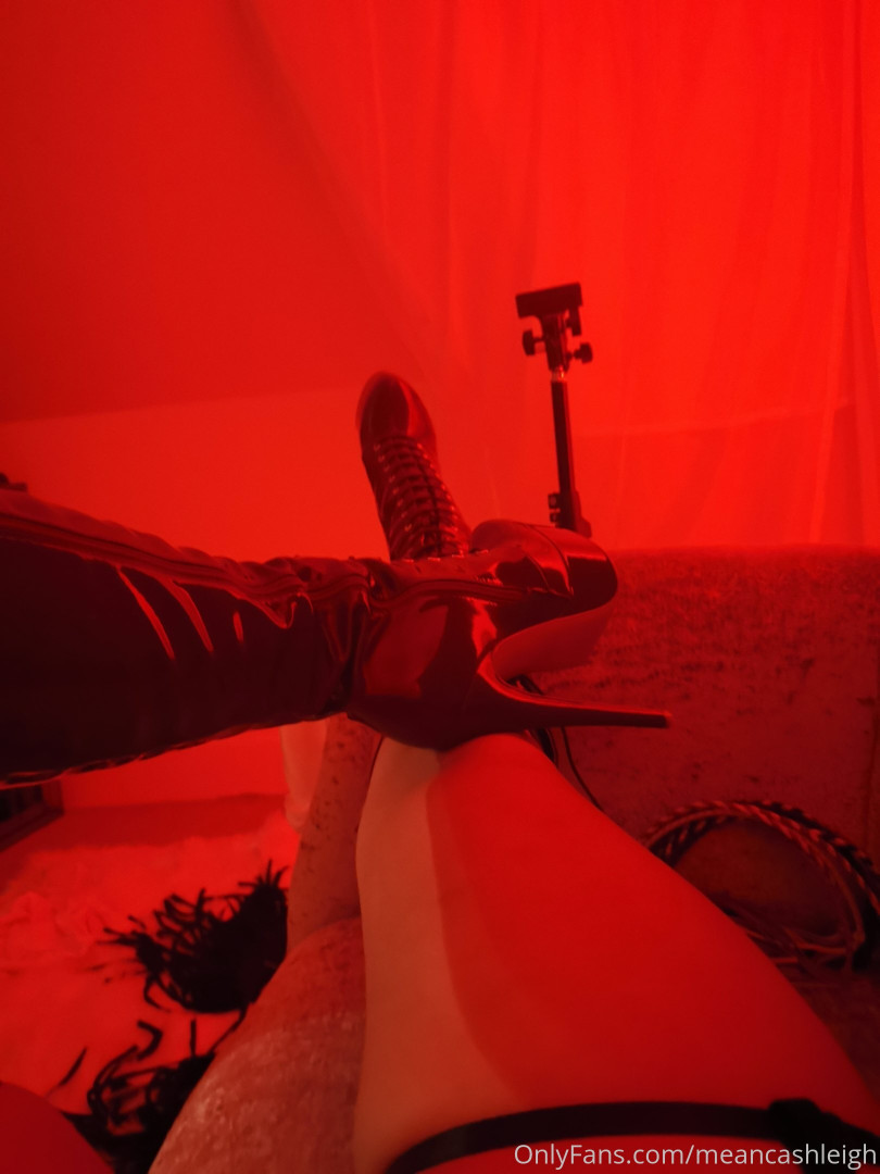 Photo by meancashleigh published on July 7,2023 15:52:53 - BestThots