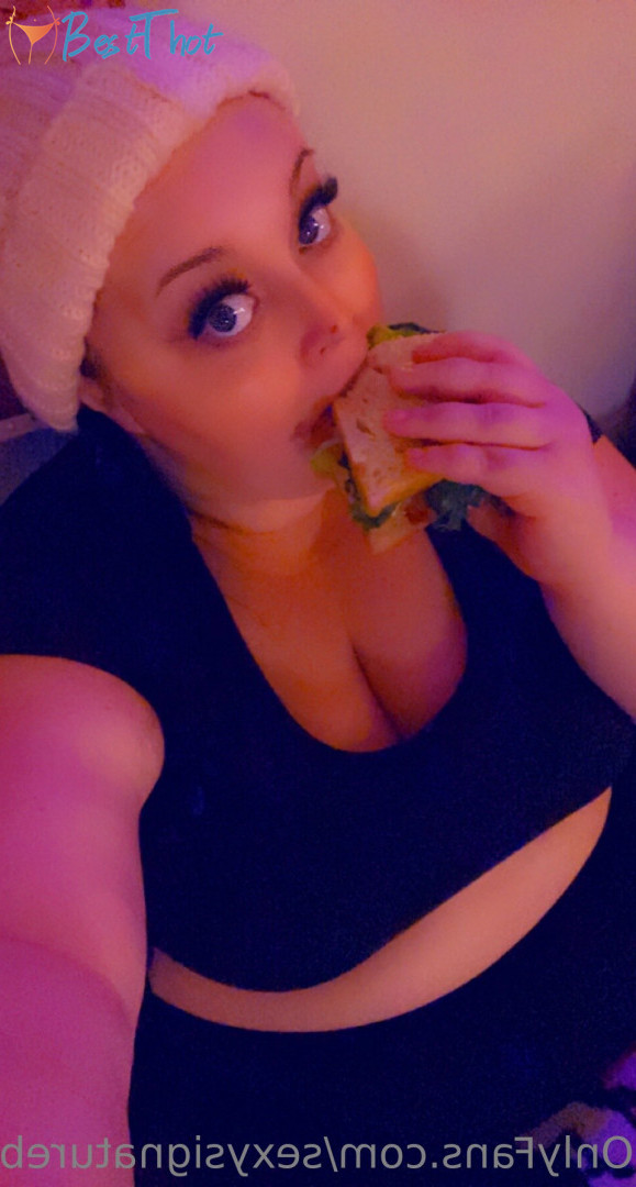 Photo by sexysignaturebbw published on December 12,2024 09:59:05 - BestThots