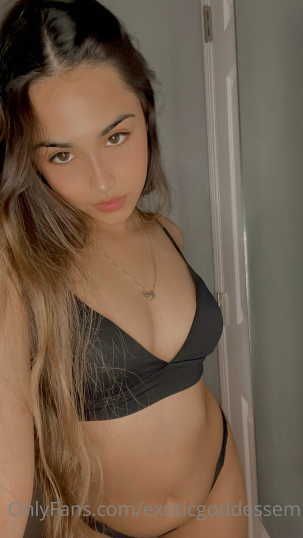 Photo by exoticgoddessem published on June 9,2023 17:57:52 - BestThots