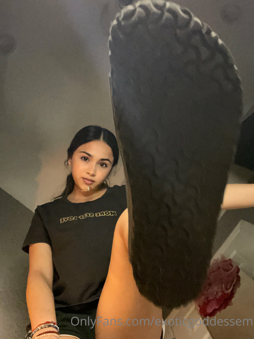 Photo by exoticgoddessem published on October 16,2023 09:46:17 - BestThots