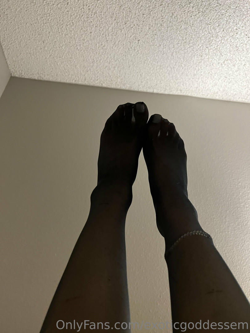 Photo by exoticgoddessem published on October 16,2023 09:47:53 - BestThots
