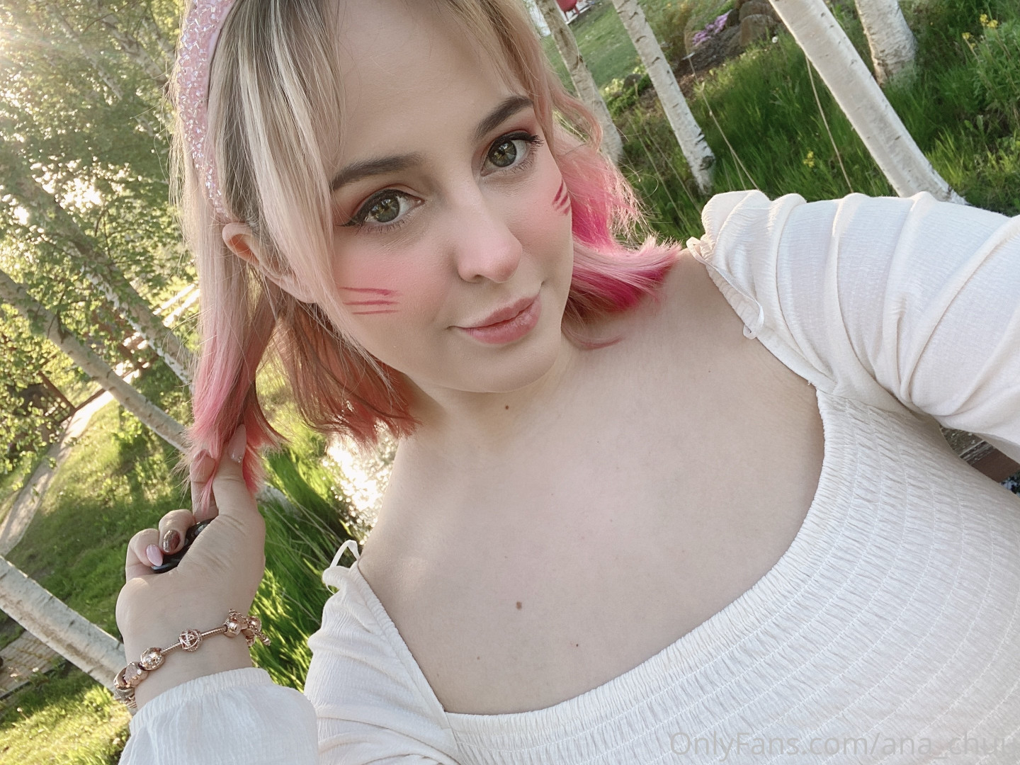 Photo by ana_chuu published on October 16,2023 05:40:13 - BestThots