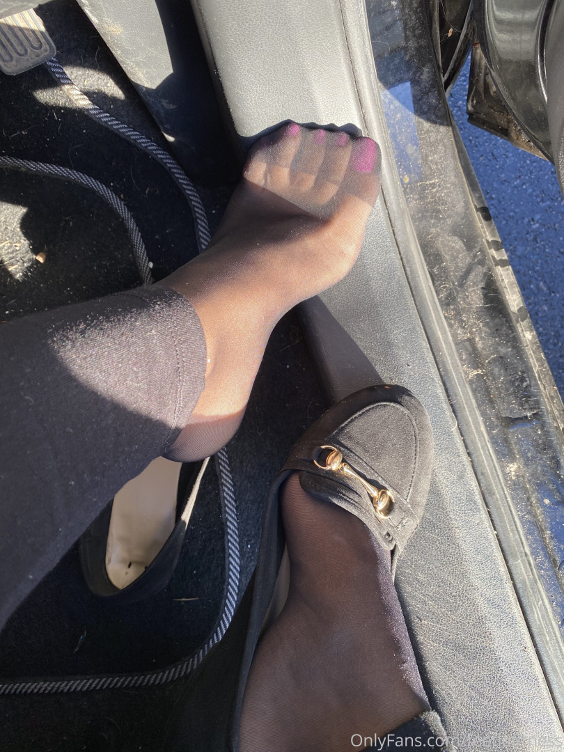 Photo by goddesssuzie26 published on October 14,2023 11:49:28 - BestThots