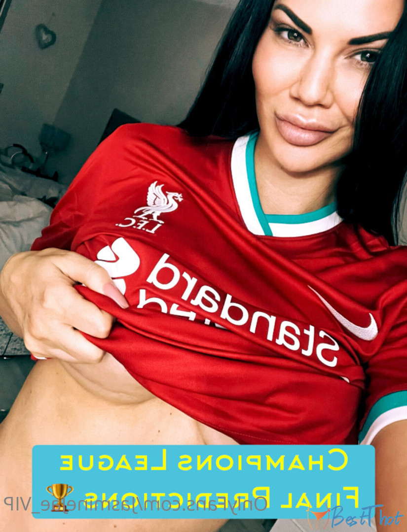 Photo by jasminejae_vip published on December 10,2024 16:14:37 - BestThots