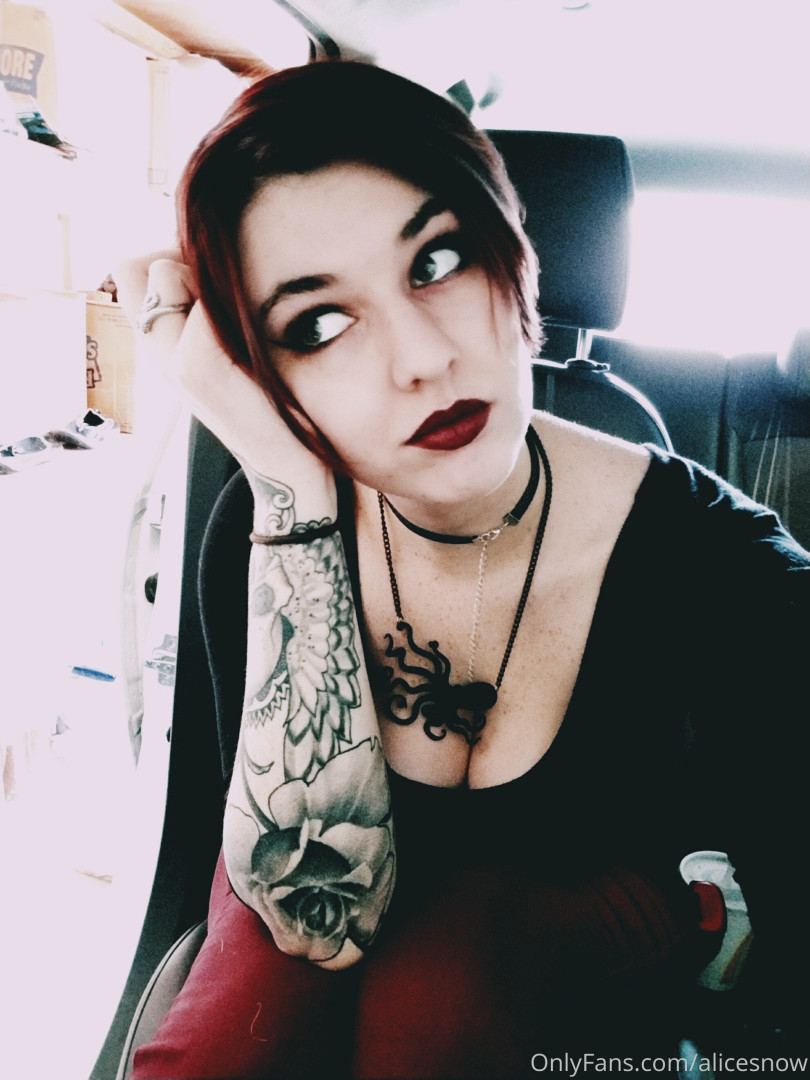 Photo by alicesnow published on October 16,2023 11:23:55 - BestThots