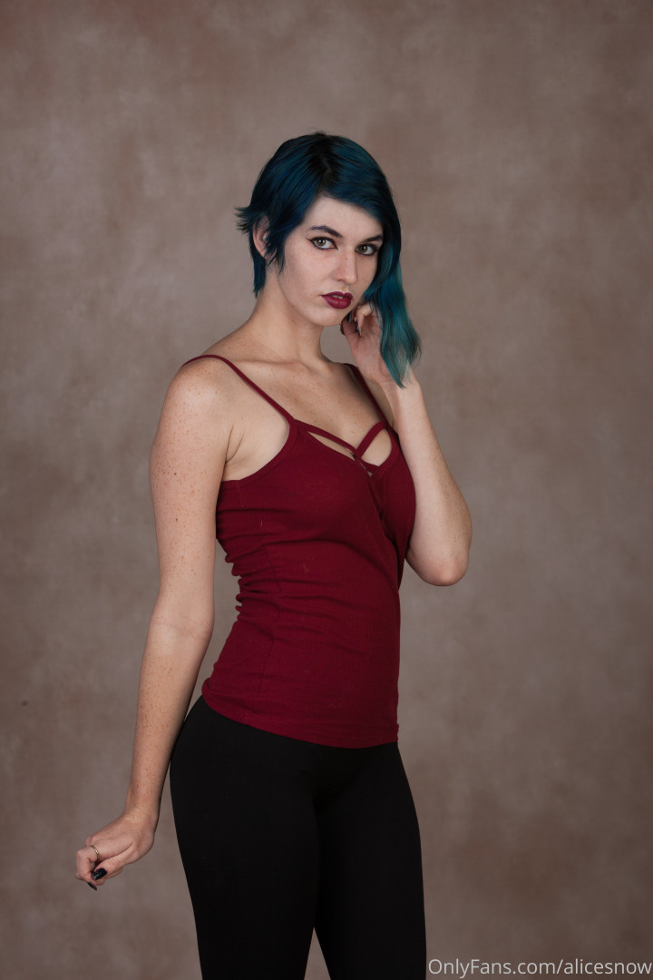 Photo by alicesnow published on October 16,2023 15:22:04 - BestThots