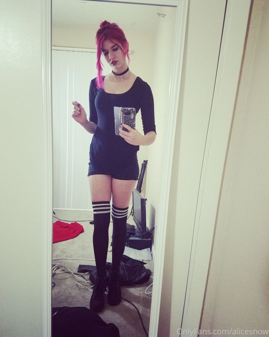 Photo by alicesnow published on October 16,2023 15:30:19 - BestThots