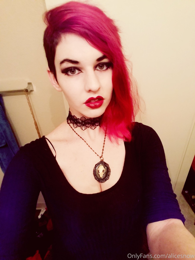 Photo by alicesnow published on October 16,2023 15:32:44 - BestThots