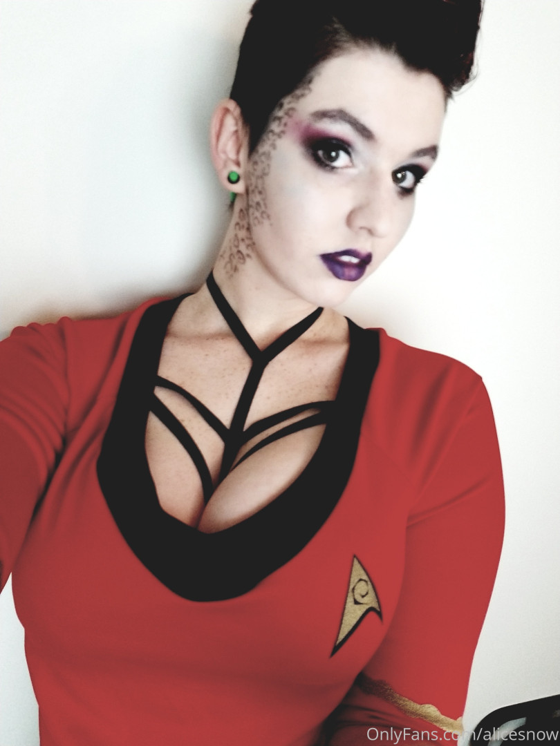 Photo by alicesnow published on October 16,2023 15:38:13 - BestThots