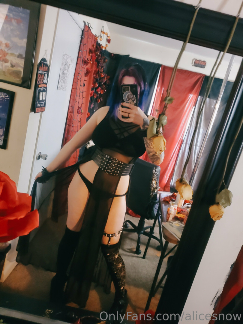 Photo by alicesnow published on October 16,2023 16:00:11 - BestThots