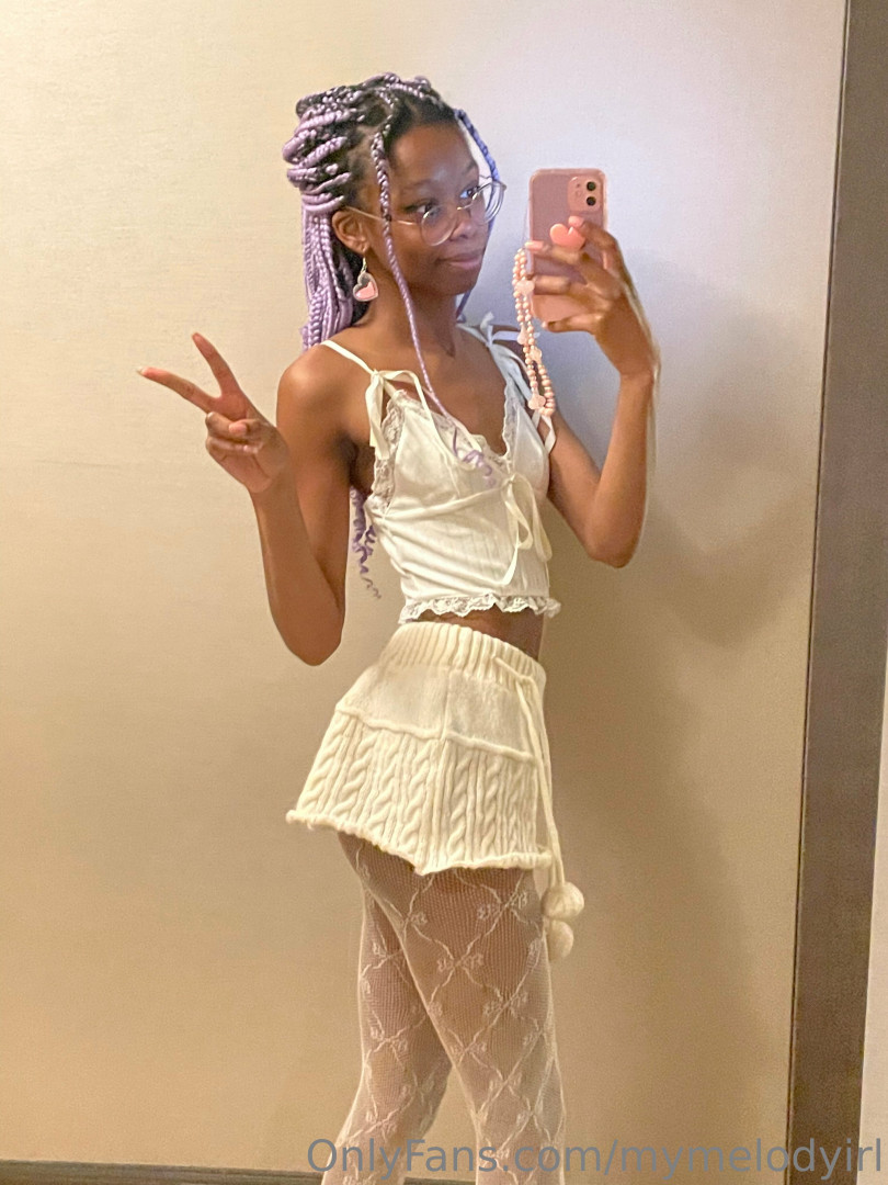 Photo by mymelodyirl published on October 11,2023 07:50:22 - BestThots