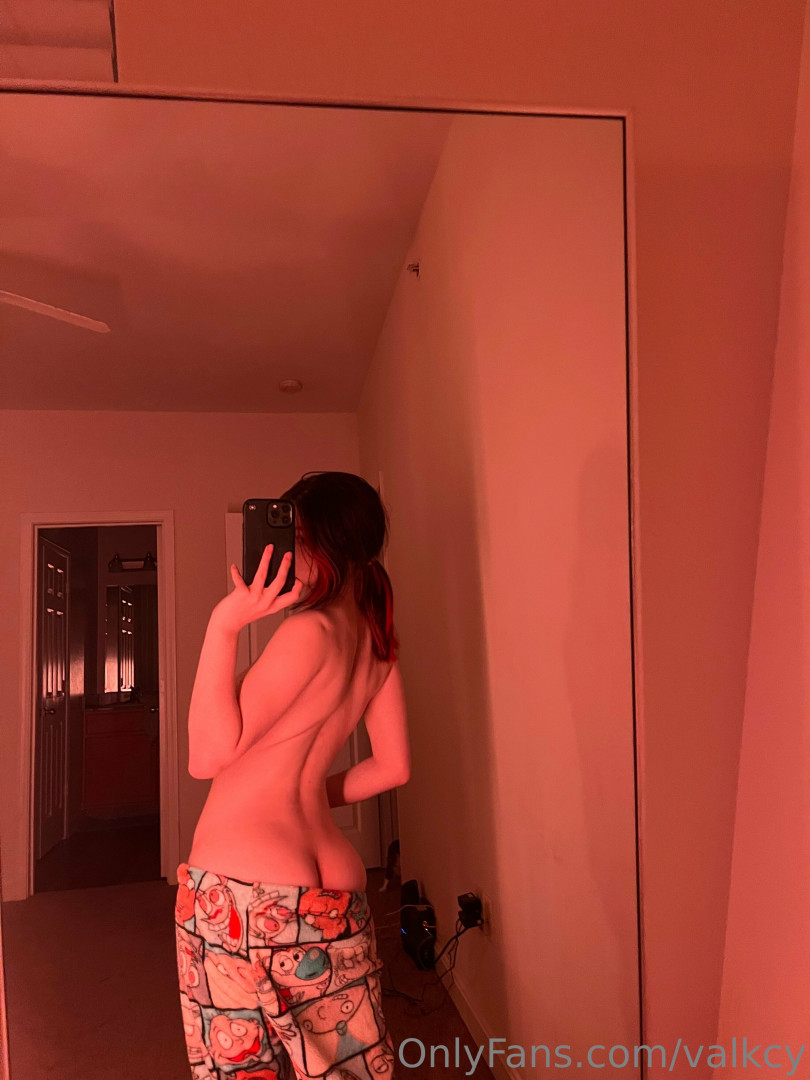 Photo by valkcy published on July 27,2023 17:29:33 - BestThots