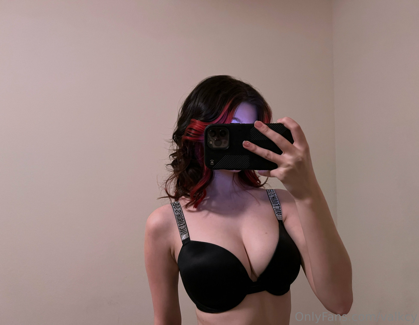Photo by valkcy published on July 27,2023 17:30:38 - BestThots