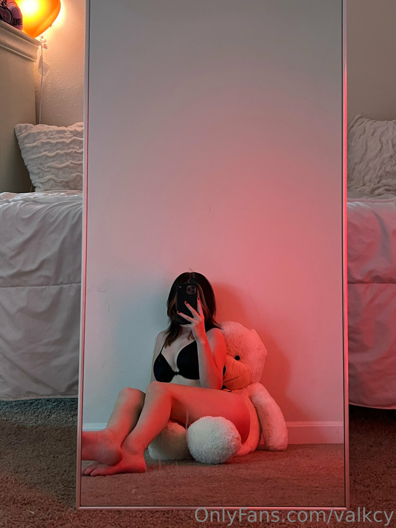 Photo by valkcy published on July 27,2023 17:31:54 - BestThots