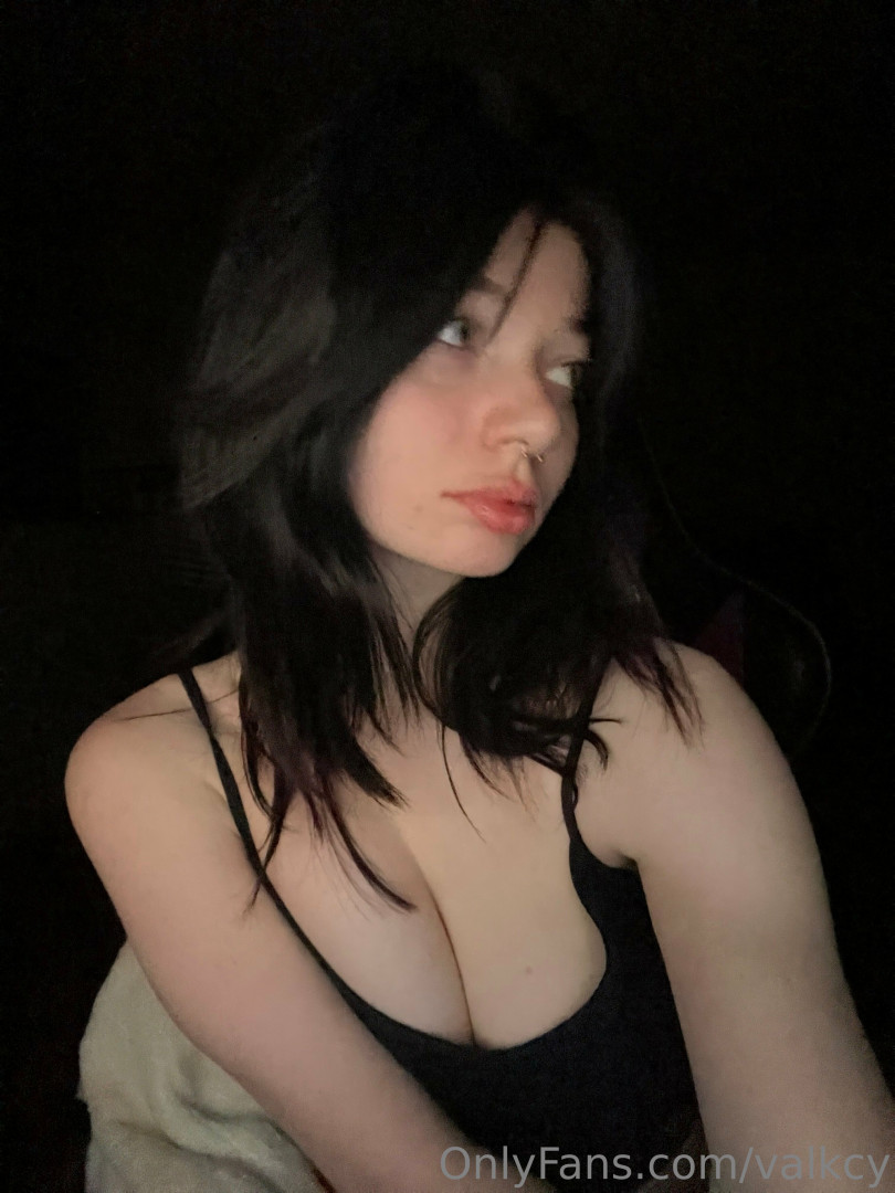 Photo by valkcy published on July 27,2023 17:34:33 - BestThots