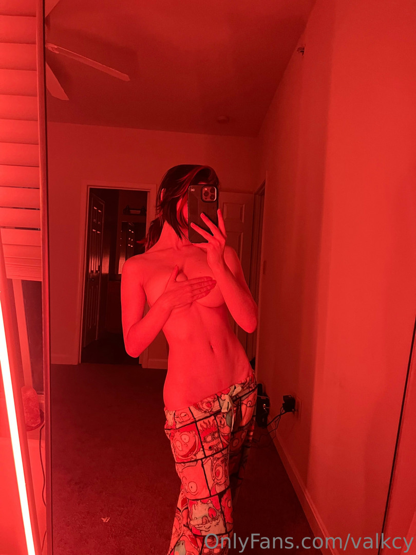 Photo by valkcy published on July 27,2023 17:42:56 - BestThots