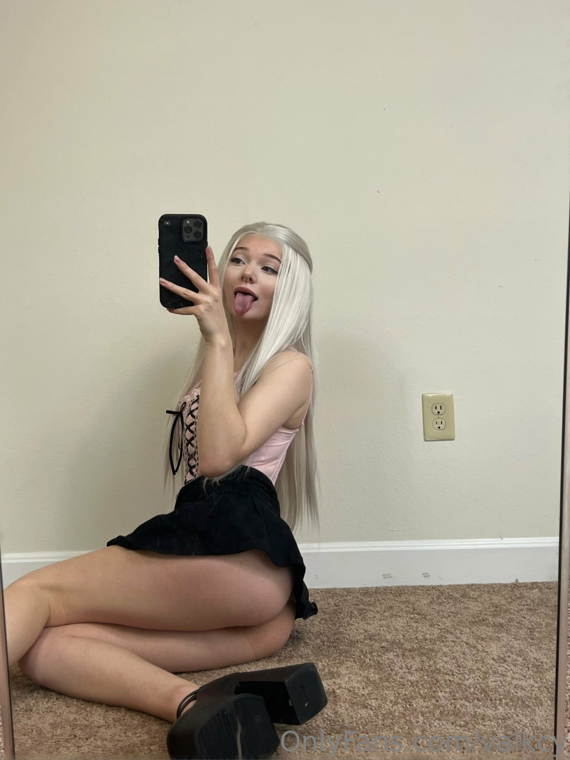 Photo by valkcy published on July 27,2023 17:58:13 - BestThots