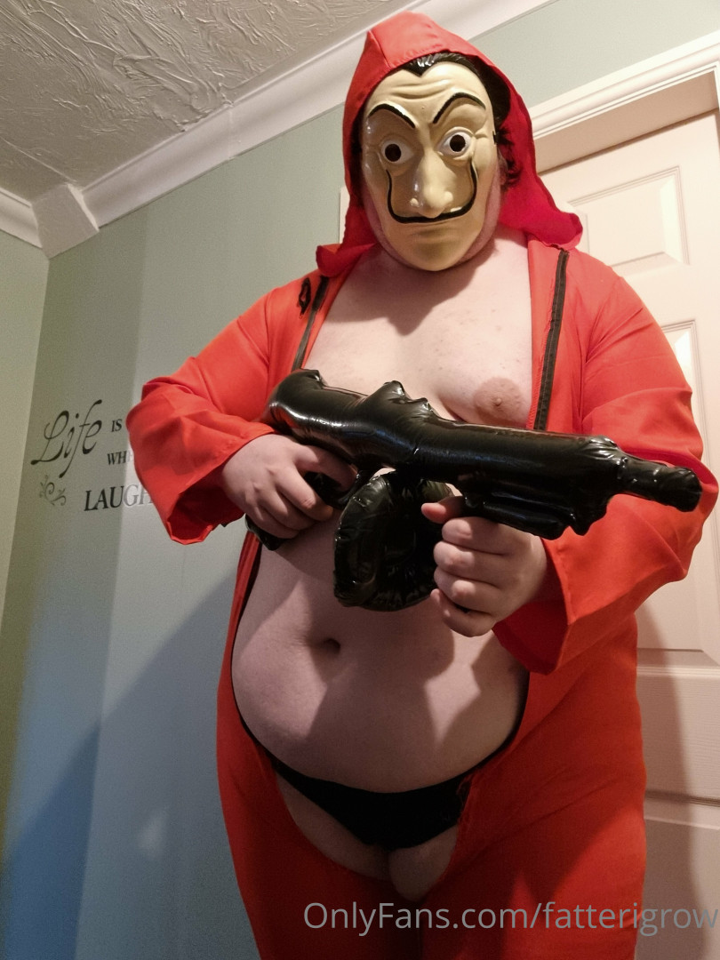 Photo by fatterigrow published on October 24,2023 23:26:13 - BestThots