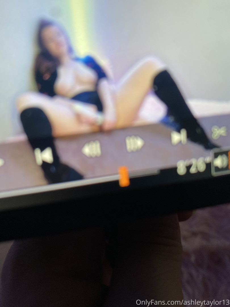 Photo by ashleytaylor13 published on November 24,2023 02:14:20 - BestThots
