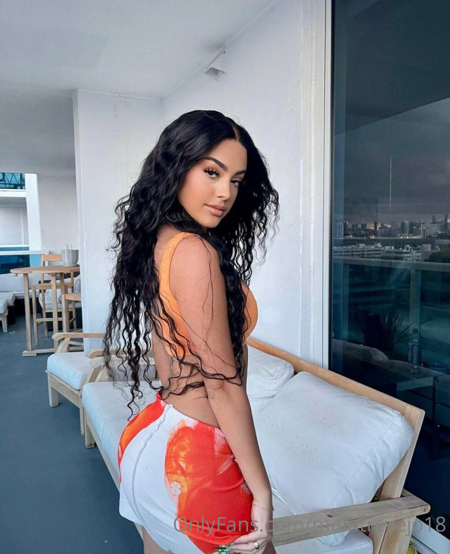 Photo by malutrevejo18 published on August 24,2023 09:21:03 - BestThots