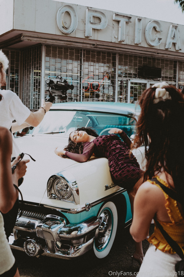 Photo by malutrevejo18 published on October 16,2023 08:45:20 - BestThots