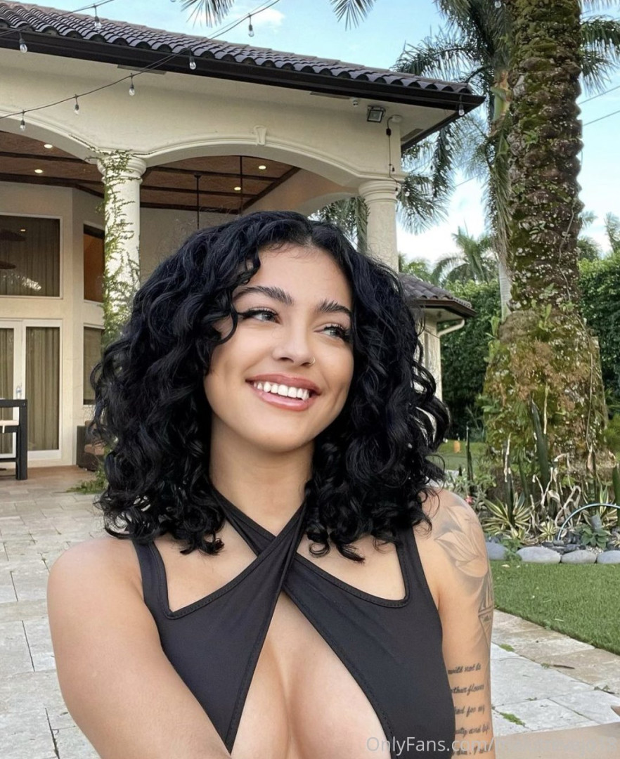 Photo by malutrevejo18 published on October 16,2023 08:57:10 - BestThots