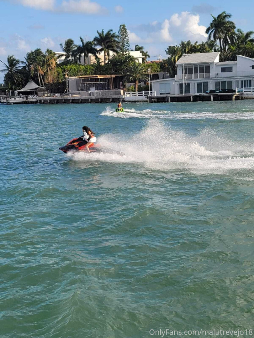 Photo by malutrevejo18 published on October 16,2023 09:00:12 - BestThots