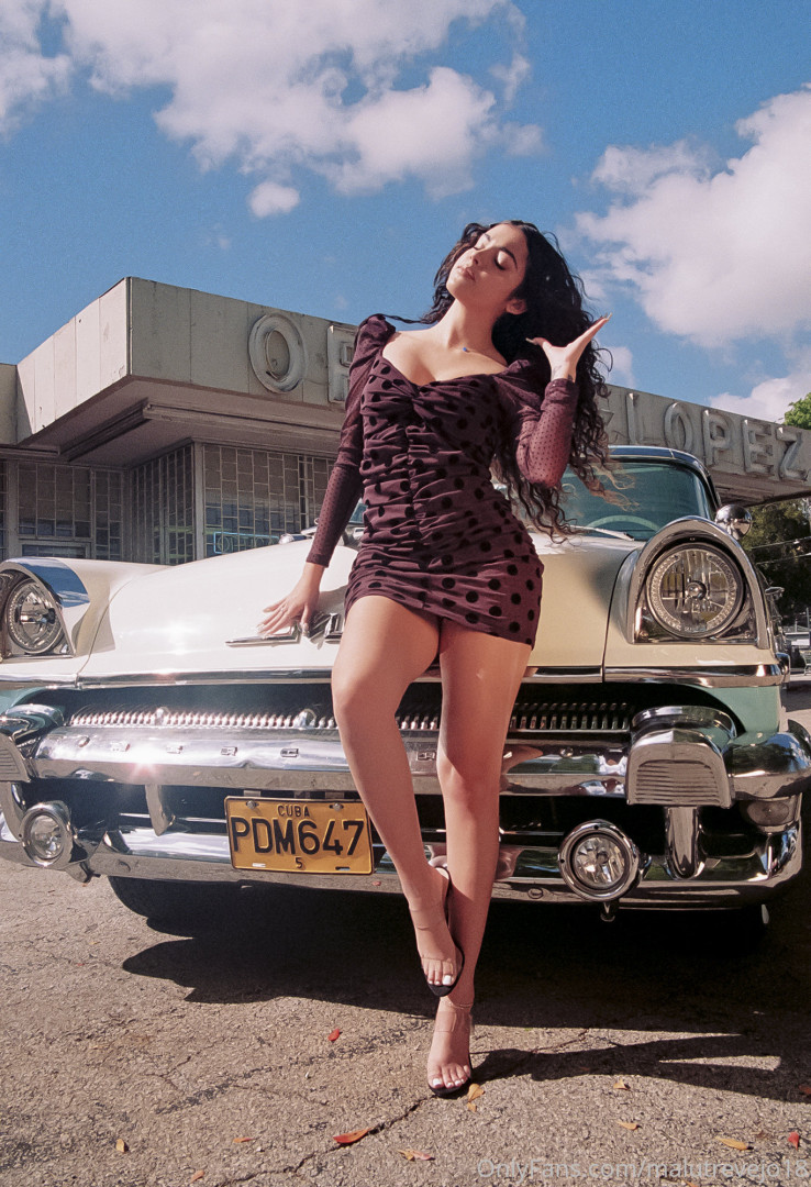 Photo by malutrevejo18 published on October 16,2023 09:22:45 - BestThots