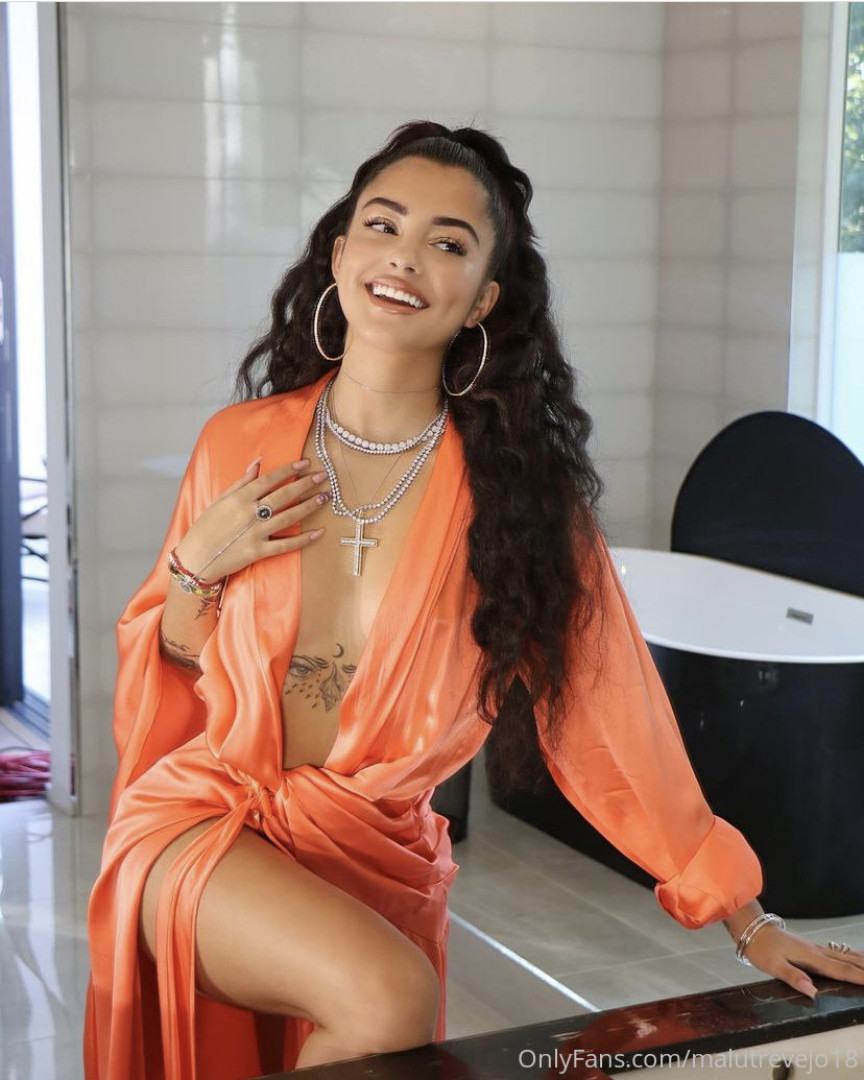 Photo by malutrevejo18 published on October 16,2023 09:24:17 - BestThots