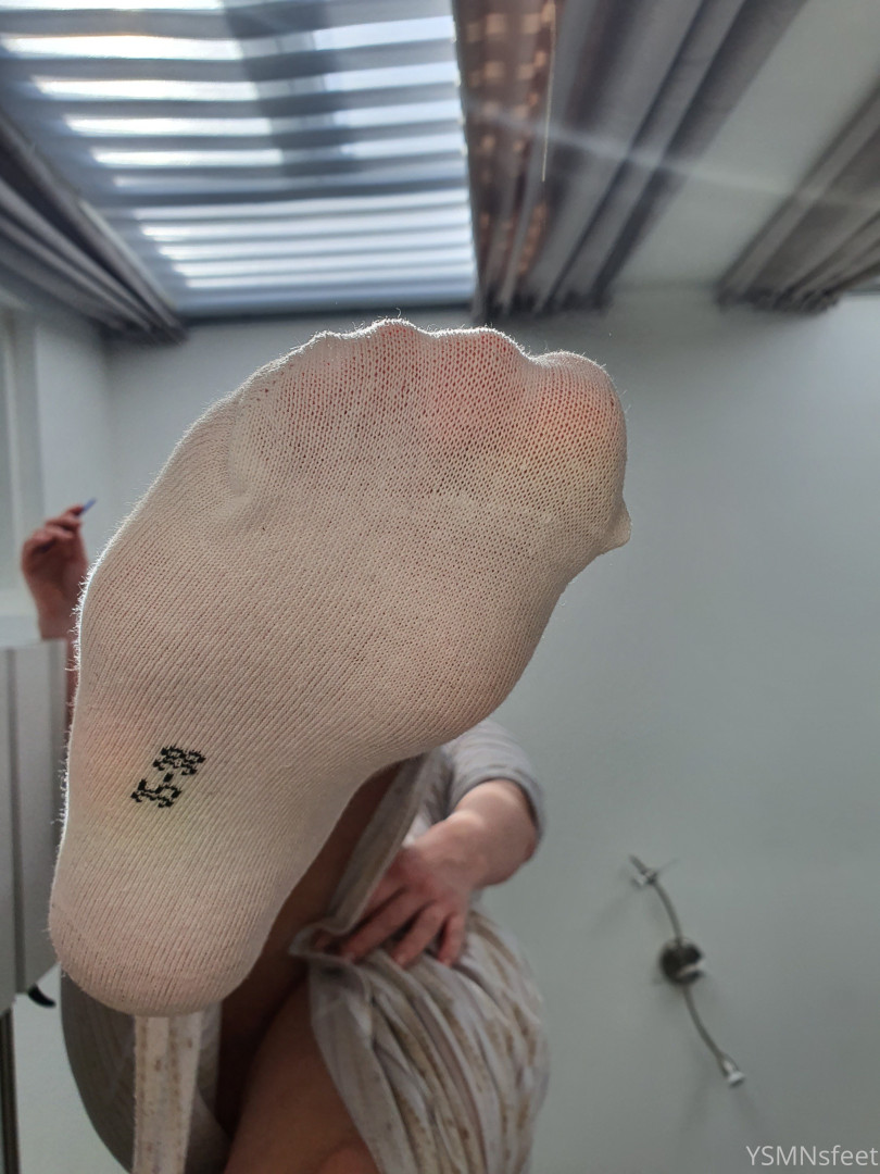 Photo by deliciousdutchfeet published on January 14,2024 23:16:58 - BestThots