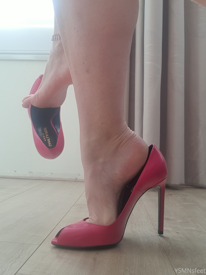 Photo by deliciousdutchfeet published on January 14,2024 23:18:10 - BestThots