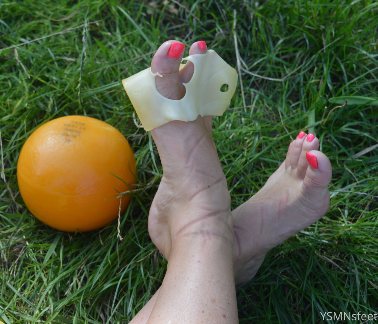 Photo by deliciousdutchfeet published on January 14,2024 23:20:27 - BestThots