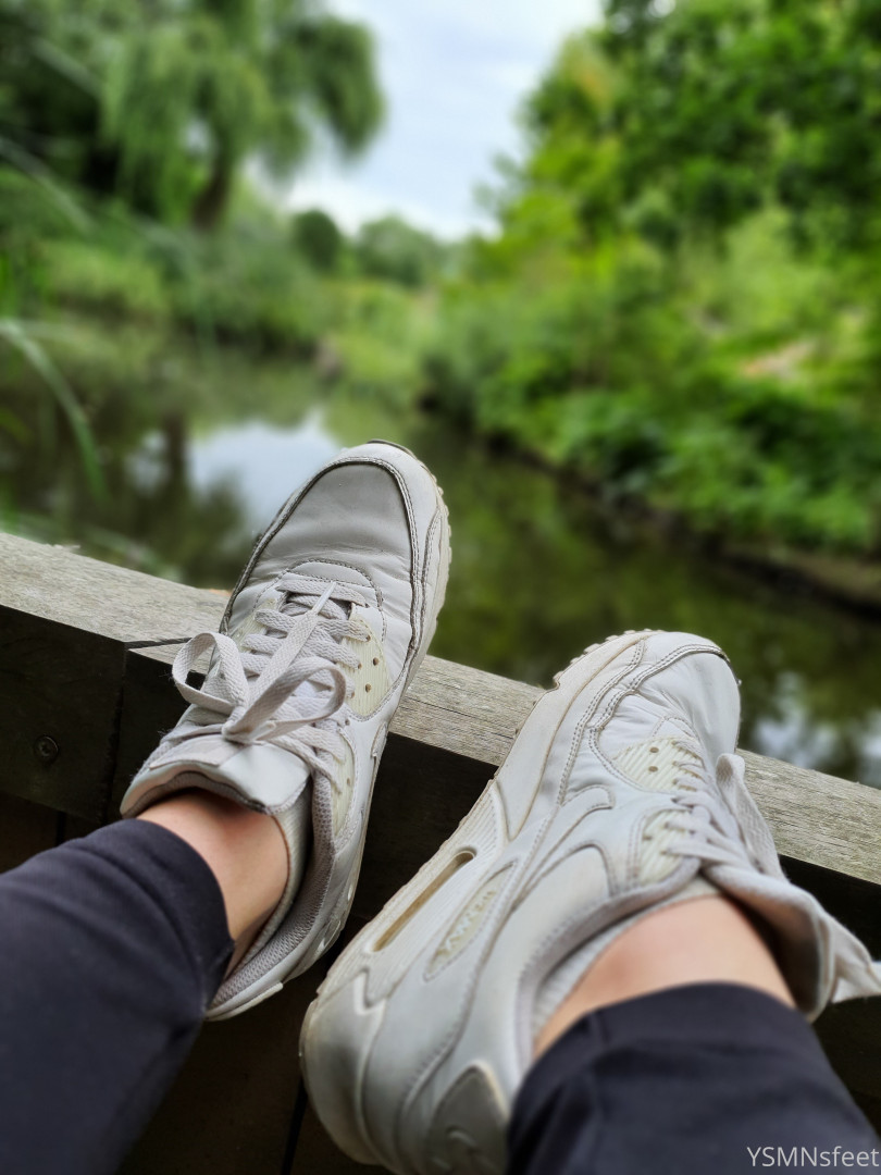 Photo by deliciousdutchfeet published on January 14,2024 23:40:24 - BestThots