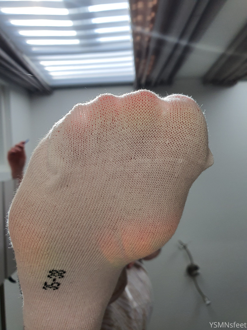 Photo by deliciousdutchfeet published on January 14,2024 23:40:58 - BestThots