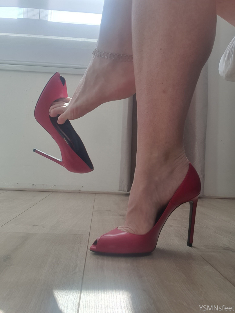 Photo by deliciousdutchfeet published on January 14,2024 23:41:05 - BestThots