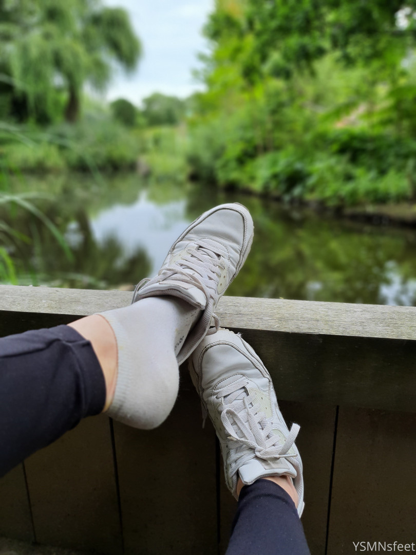 Photo by deliciousdutchfeet published on January 14,2024 23:41:36 - BestThots