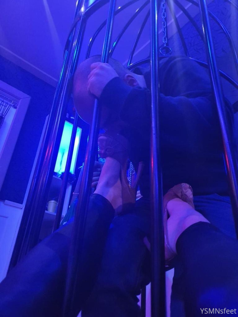 Photo by deliciousdutchfeet published on January 14,2024 23:41:53 - BestThots