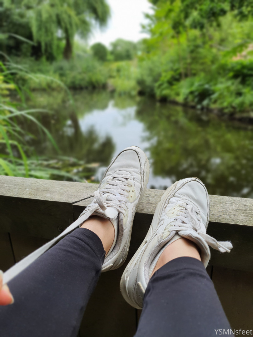 Photo by deliciousdutchfeet published on January 14,2024 23:42:05 - BestThots