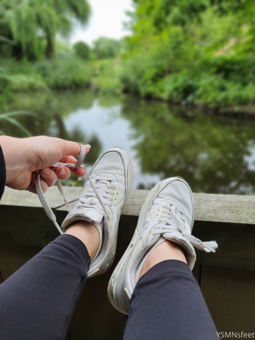 Photo by deliciousdutchfeet published on January 14,2024 23:42:13 - BestThots