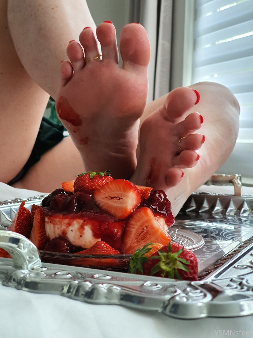 Photo by deliciousdutchfeet published on January 14,2024 23:42:39 - BestThots