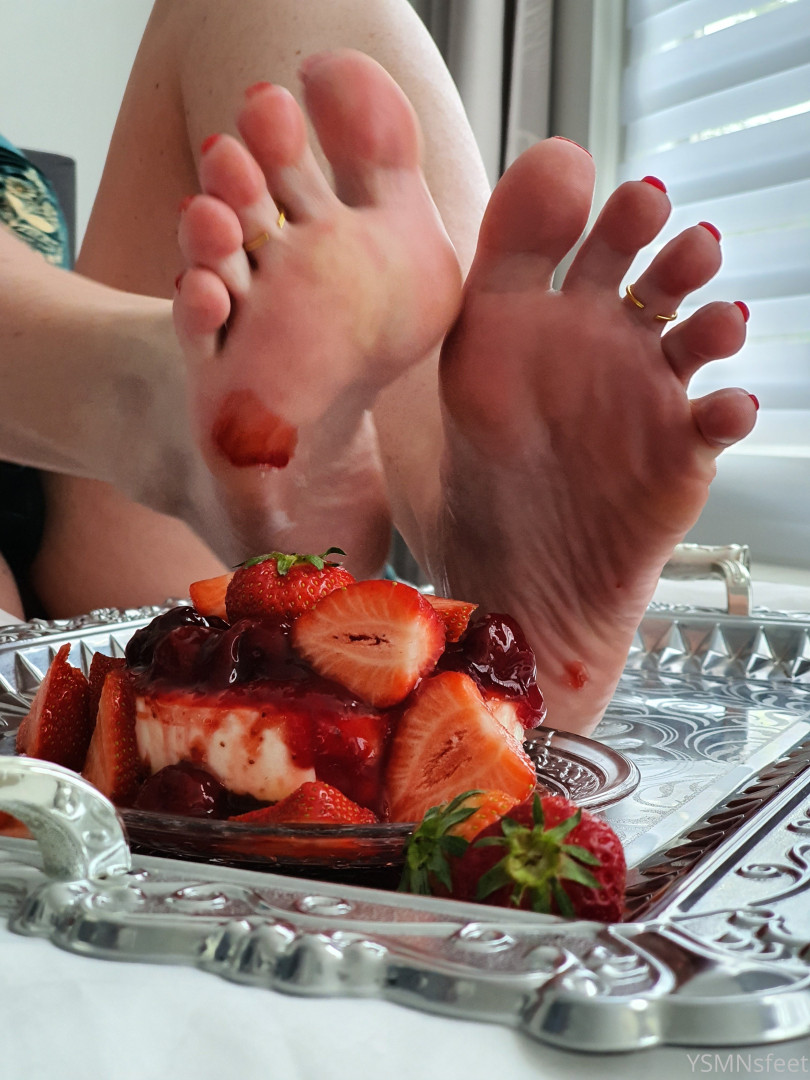 Photo by deliciousdutchfeet published on January 14,2024 23:42:58 - BestThots