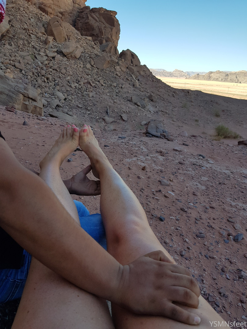 Photo by deliciousdutchfeet published on January 14,2024 23:43:07 - BestThots