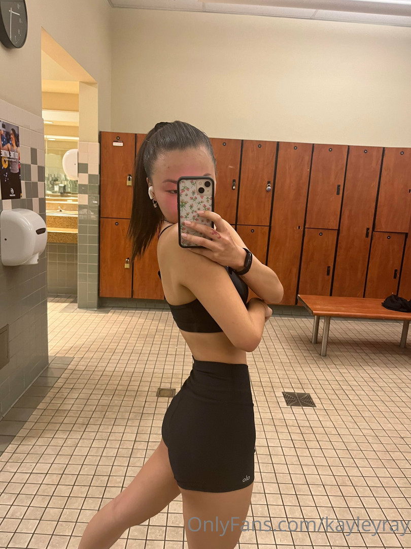 Photo by kayleyray published on October 17,2023 09:45:30 - BestThots