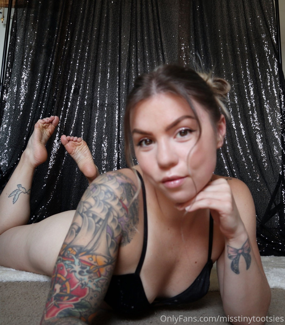 Photo by misstinytootsies published on June 7,2023 04:34:56 - BestThots