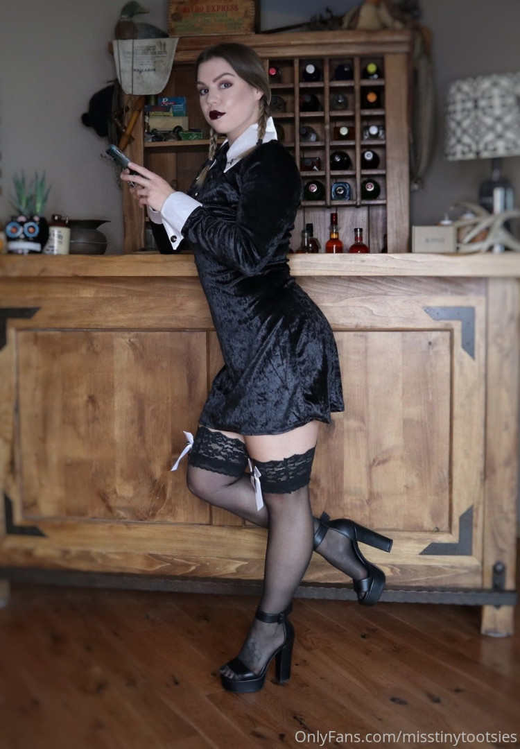 Photo by misstinytootsies published on June 7,2023 04:37:23 - BestThots