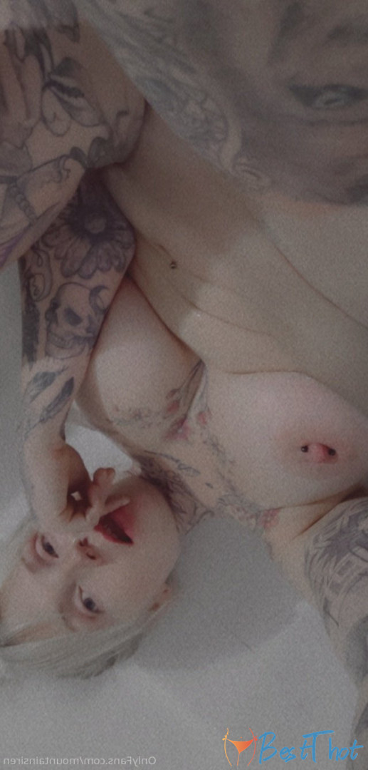 Photo by mountainsiren published on December 20,2024 10:08:08 - BestThots