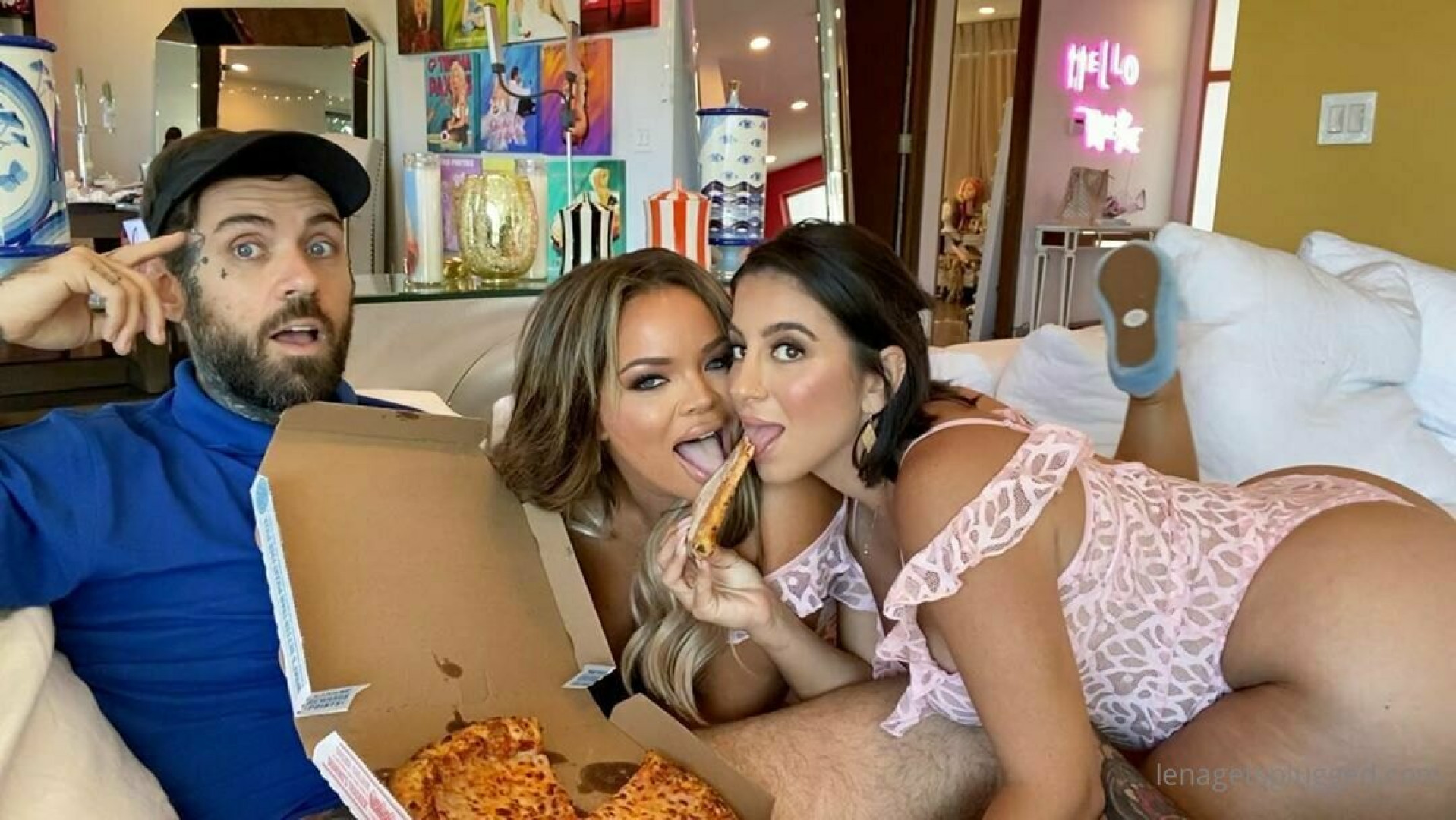 Photo by lenatheplug published on August 27,2023 13:42:02 - BestThots