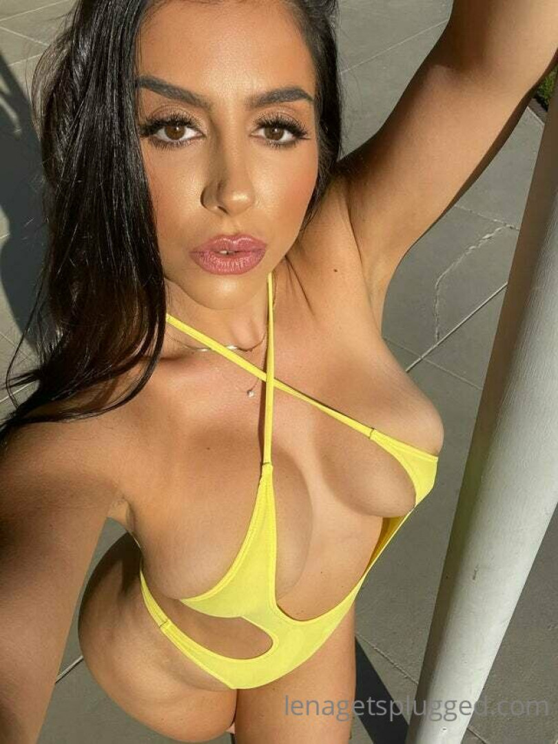 Photo by lenatheplug published on August 27,2023 13:45:27 - BestThots