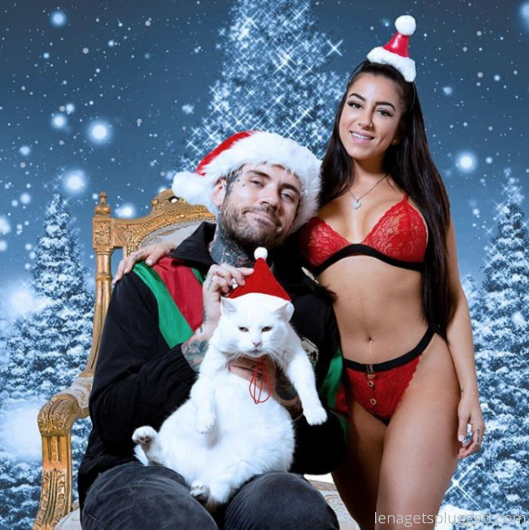 Photo by lenatheplug published on August 27,2023 14:04:58 - BestThots