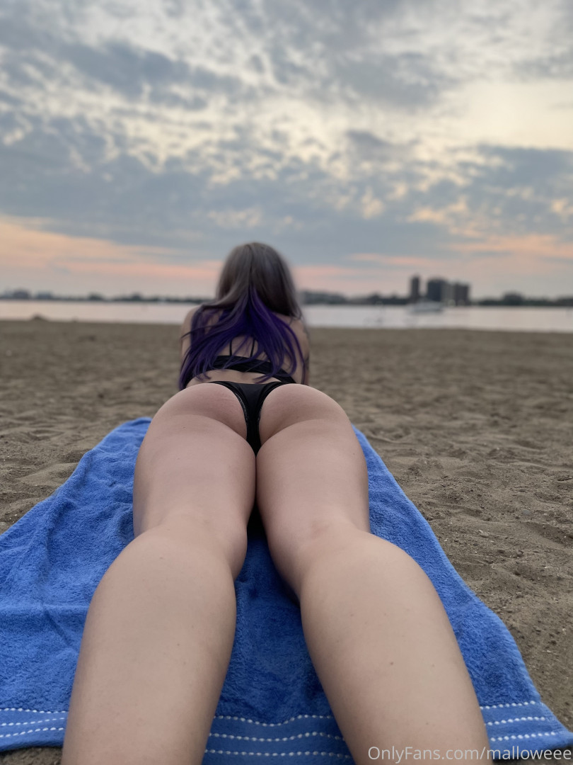 Photo by malloweee published on October 13,2023 10:34:40 - BestThots